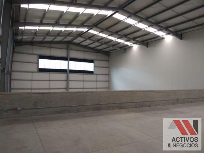 Bodega en venta en Machado, Copacabana, 1007 m² · foto 15 de 19