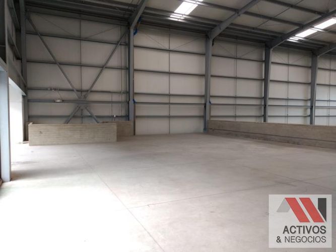 Bodega en venta en Machado, Copacabana, 1007 m² · foto 16 de 19