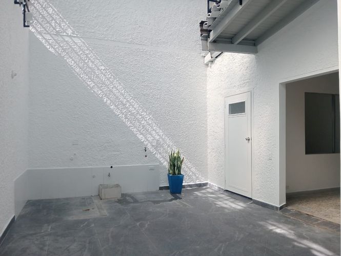 Oficina en arriendo en Laureles, Medellín, 380 m² · foto 17 de 18