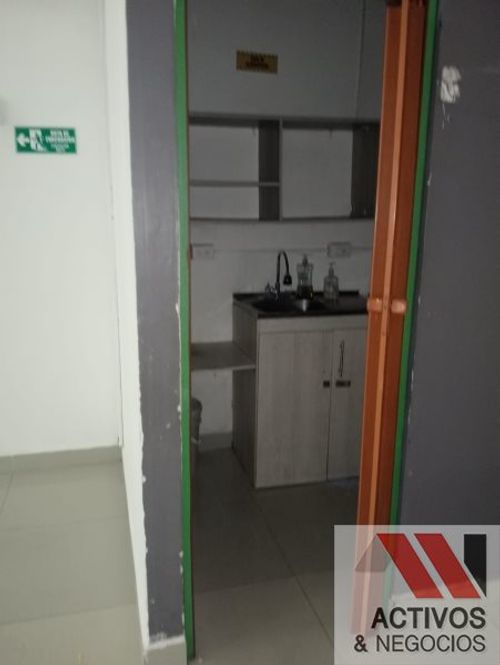 Local en arriendo en Colombia, Medellín, 49 m² · foto 11 de 15