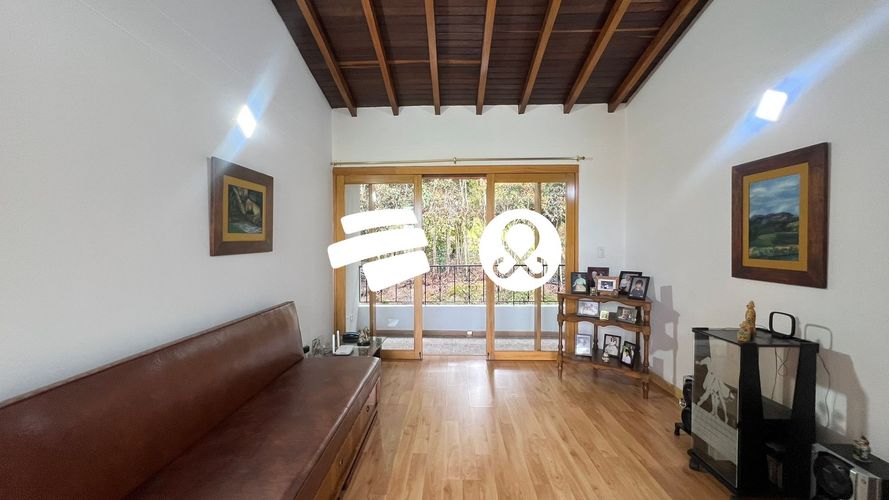 Casa de 3 alcobas en venta en Loma Del Escobero, El Retiro, 907 m² · foto 9 de 24