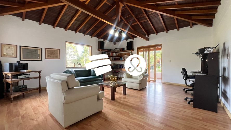 Casa de 3 alcobas en venta en Loma Del Escobero, El Retiro, 907 m² · foto 12 de 24