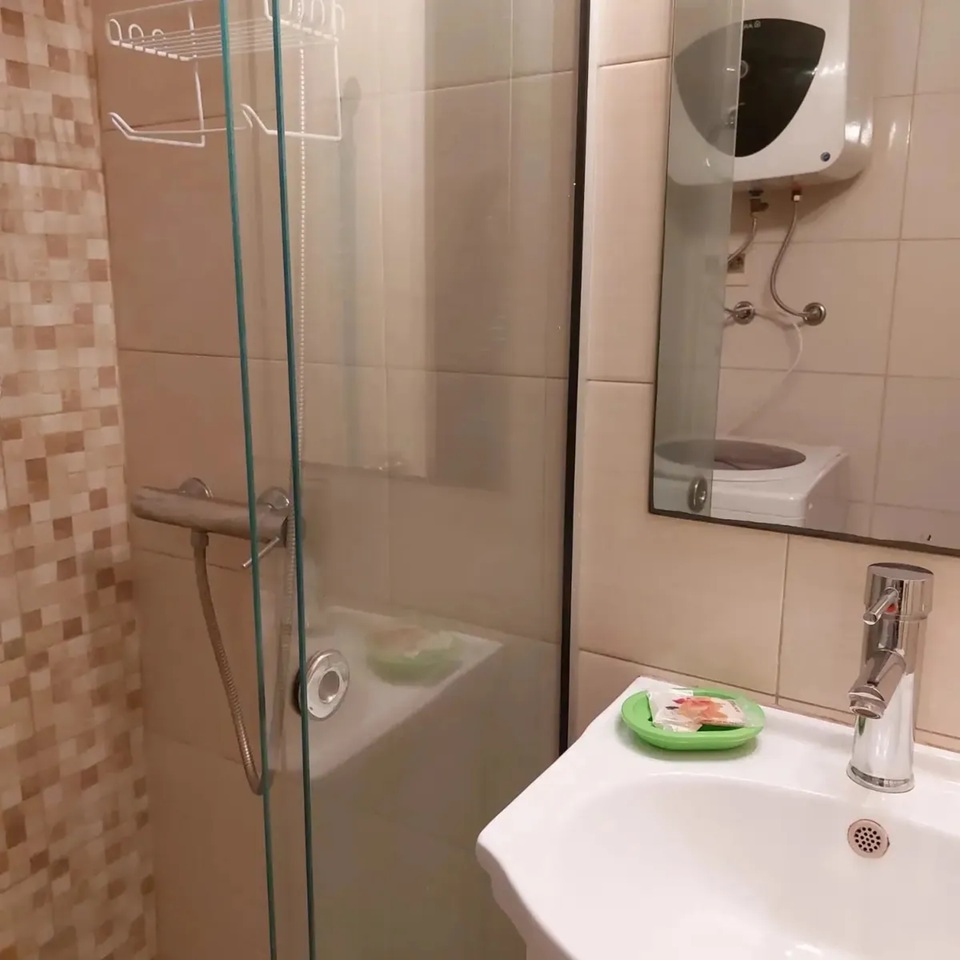 Alquiler apartamento en CENTRO, AMOBLADO,1 Dormitorio, Cocina integrada,Balcón,Garaje,Portería · Foto 3