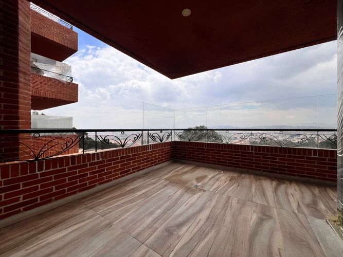 Apartamento de 3 alcobas en venta en Bosque Medina, Bogotá, 266 m² · foto 10 de 24