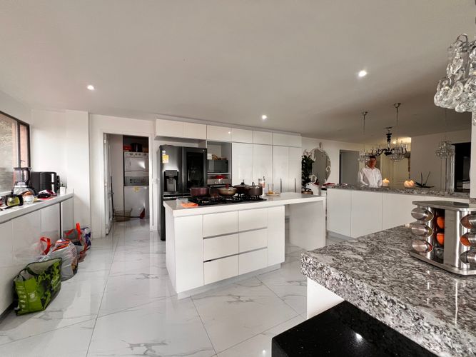 Apartamento de 3 alcobas en venta en Bosque Medina, Bogotá, 266 m² · foto 14 de 24