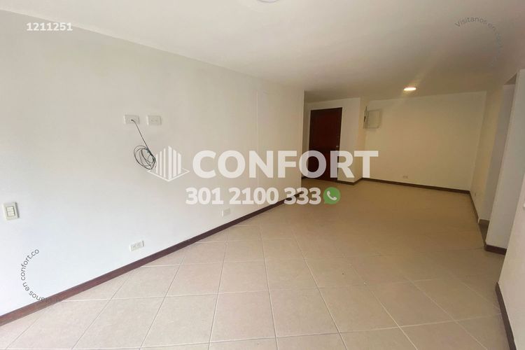 Apartamento de 2 alcobas en arriendo en Castropol, Medellín, 63 m² · foto 2 de 19