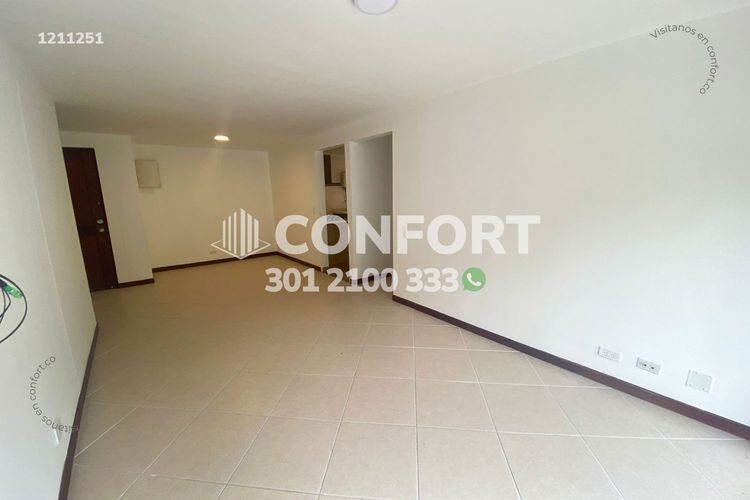 Apartamento de 2 alcobas en arriendo en Castropol, Medellín, 63 m² · foto 3 de 19