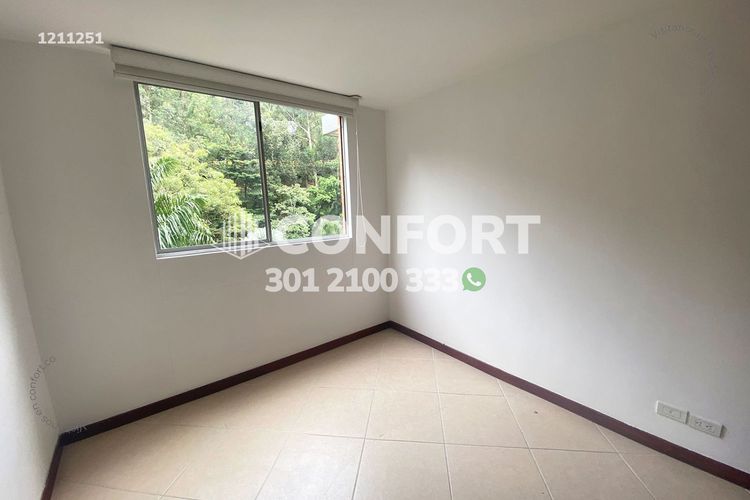 Apartamento de 2 alcobas en arriendo en Castropol, Medellín, 63 m² · foto 11 de 19