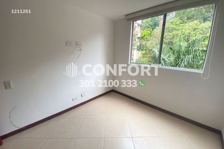Apartamento de 2 alcobas en arriendo en Castropol, Medellín, 63 m² · foto 12 de 19