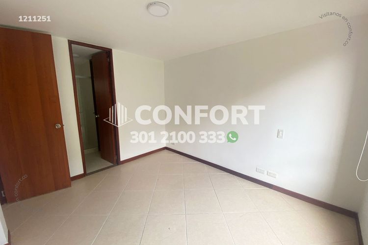 Apartamento de 2 alcobas en arriendo en Castropol, Medellín, 63 m² · foto 16 de 19