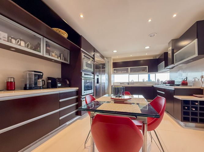 Apartamento de 4 alcobas en venta en Las Nieves, Bogotá, 400 m² · foto 12 de 24