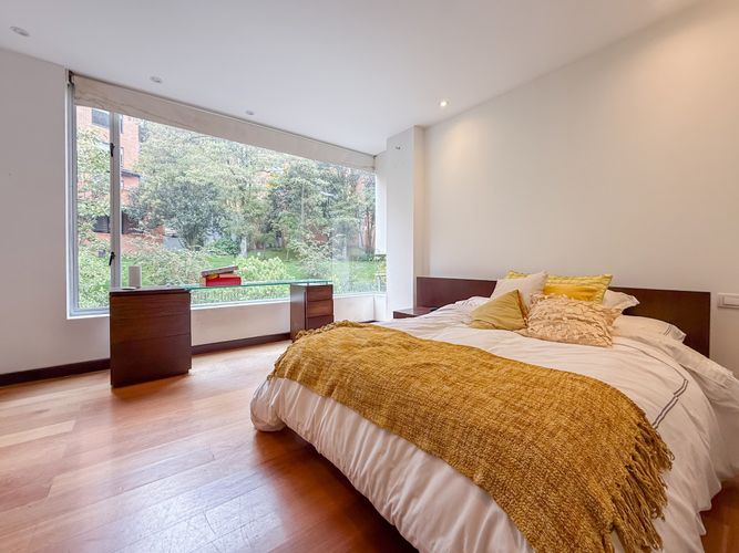 Apartamento de 4 alcobas en venta en Las Nieves, Bogotá, 400 m² · foto 21 de 24