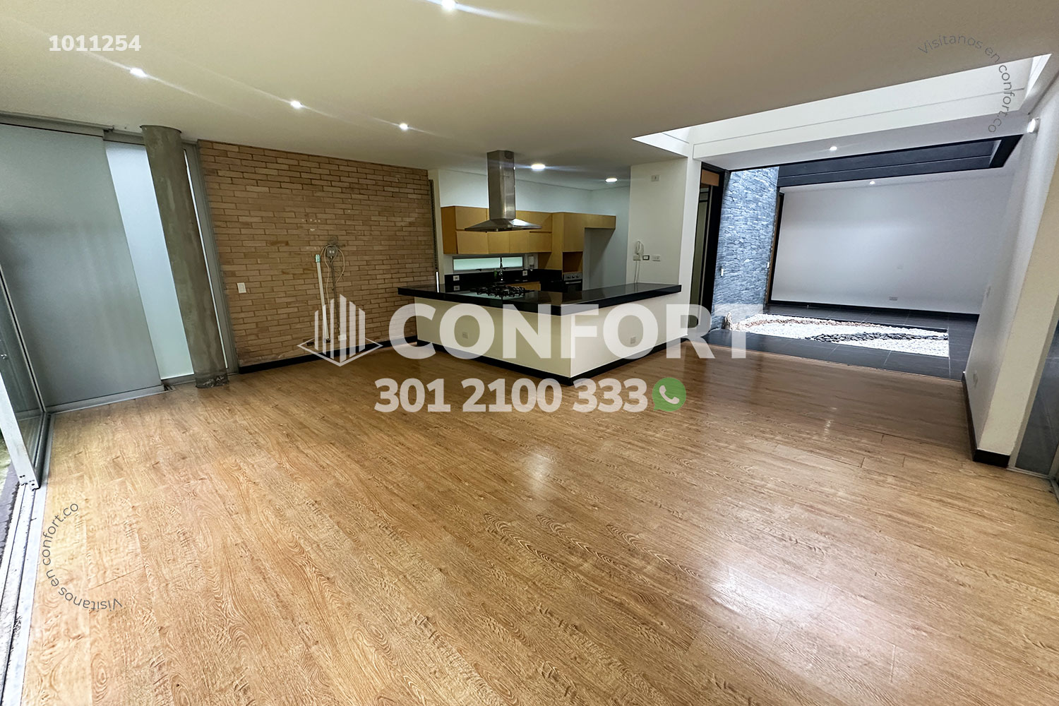 3BR House in Loma del Esmeraldal (300 m²) - 3