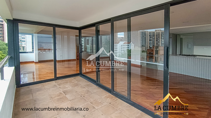 Apartamento de 3 alcobas en arriendo en San Lucas, Medellín, 180 m² · foto 5 de 17