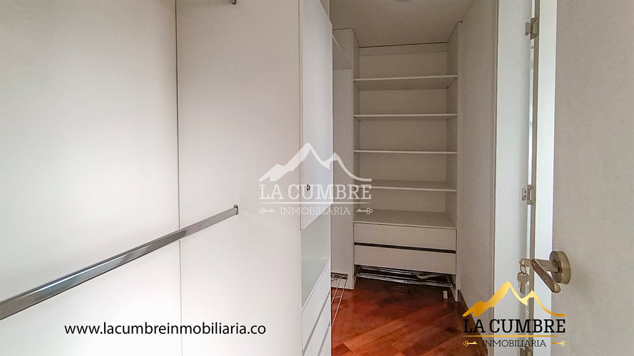 Apartamento de 3 alcobas en arriendo en San Lucas, Medellín, 180 m² · foto 15 de 17