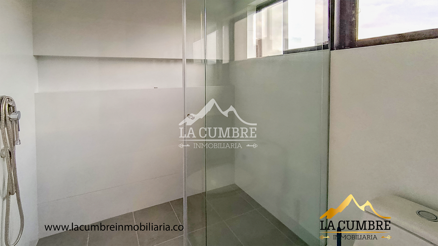 Apartamento de 3 alcobas en arriendo en San Lucas, Medellín, 180 m² · foto 17 de 17