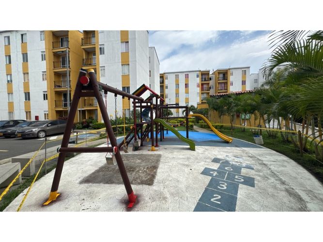 Apartamento de 2 alcobas en venta en El Carmelo, Candelaria, 54 m² · foto 3 de 16