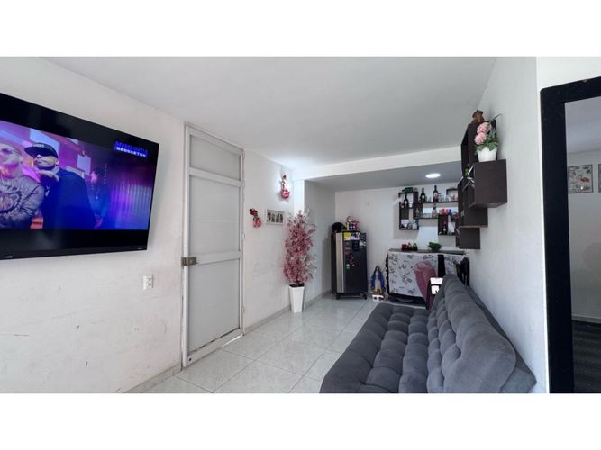 Apartamento de 2 alcobas en venta en El Carmelo, Candelaria, 54 m² · foto 6 de 16