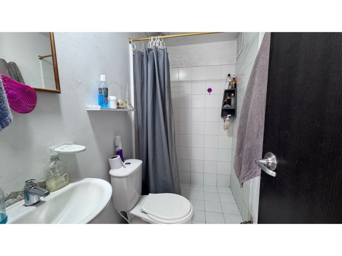 Apartamento de 2 alcobas en venta en El Carmelo, Candelaria, 54 m² · foto 7 de 16
