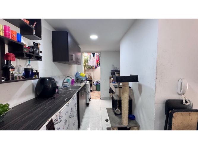 Apartamento de 2 alcobas en venta en El Carmelo, Candelaria, 54 m² · foto 11 de 16