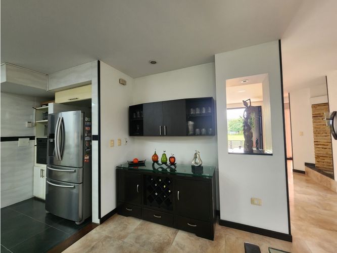 Casa de 5 alcobas en venta en Alfaguara, Jamundí, 337 m² · foto 14 de 24