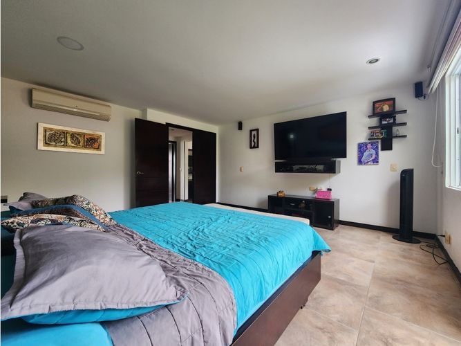 Casa de 5 alcobas en venta en Alfaguara, Jamundí, 337 m² · foto 20 de 24