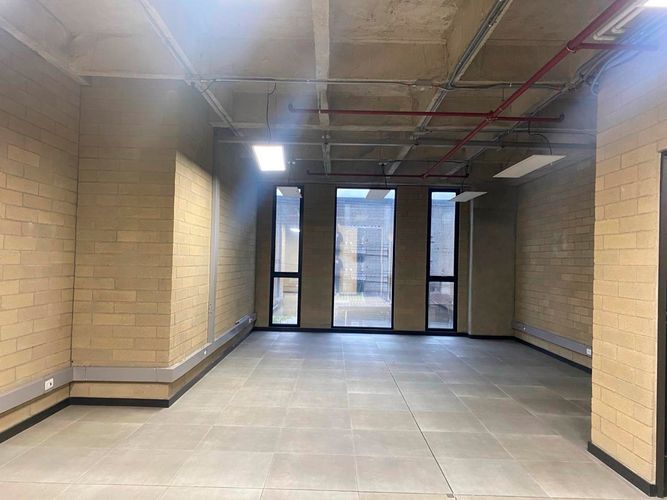 Oficina en arriendo en Cristo Rey, Medellín, 55 m² · foto 6 de 7