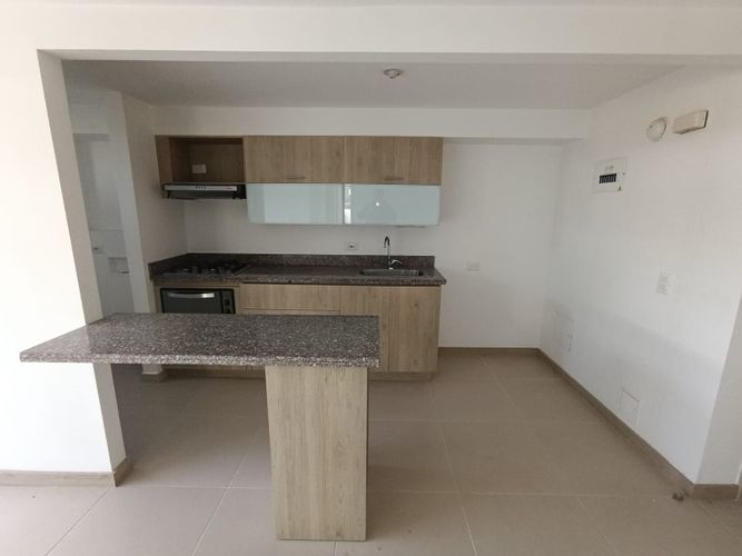 Apartamento de 3 alcobas en venta en La Ceja, 101 m² · foto 3 de 18