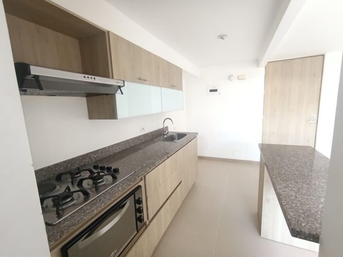 Apartamento de 3 alcobas en venta en La Ceja, 101 m² · foto 4 de 18