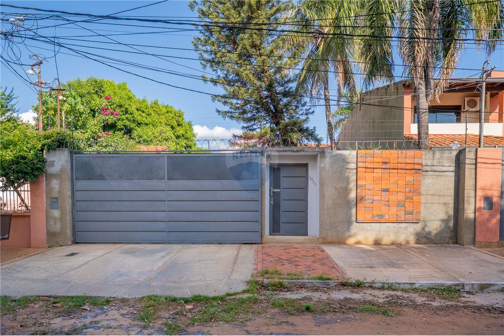 EN VENTA HERMOSA CASA EN BARRIO NAZARETH — foto 3