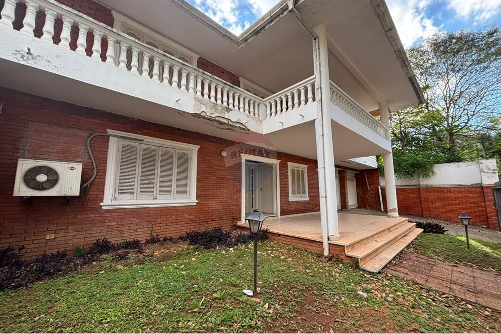 ¡Alquilo amplia casa 2 plantas en Bo. Las Lomas - Carmelitas ! — foto 3