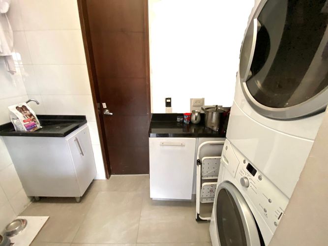 Apartamento de 3 alcobas en venta en Santa Paula, Bogotá, 246 m² · foto 12 de 24