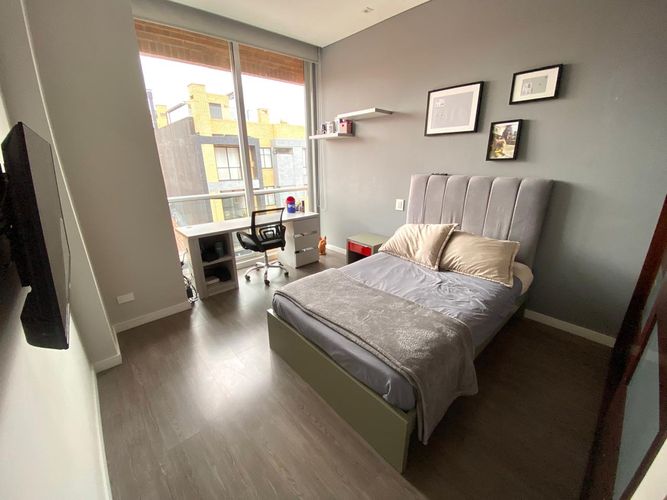 Apartamento de 3 alcobas en venta en Santa Paula, Bogotá, 246 m² · foto 17 de 24