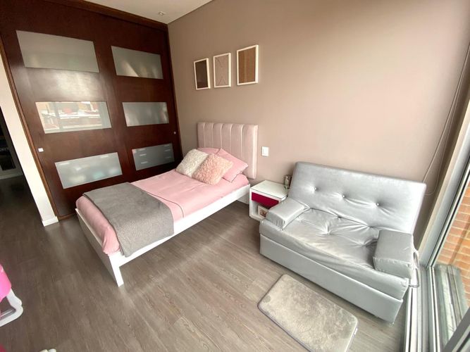 Apartamento de 3 alcobas en venta en Santa Paula, Bogotá, 246 m² · foto 21 de 24