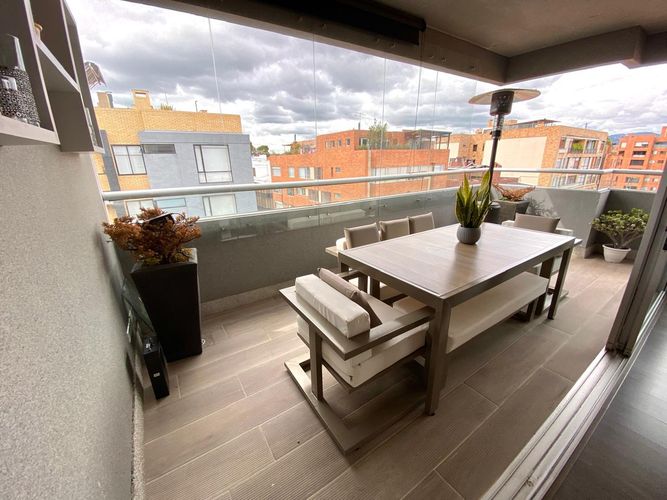 Apartamento de 3 alcobas en venta en Santa Paula, Bogotá, 246 m² · foto 13 de 24