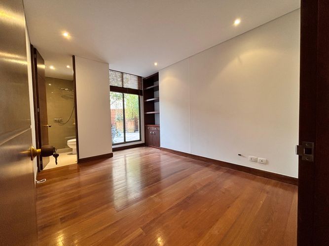 Apartamento de 3 alcobas en arriendo en Engativá, Bogotá, 237 m² · foto 6 de 8