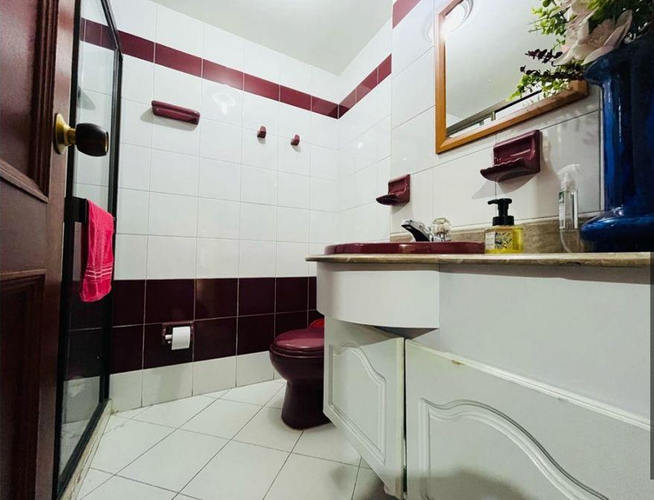 Edificio en venta en Laureles, Medellín, 800 m² · foto 5 de 21