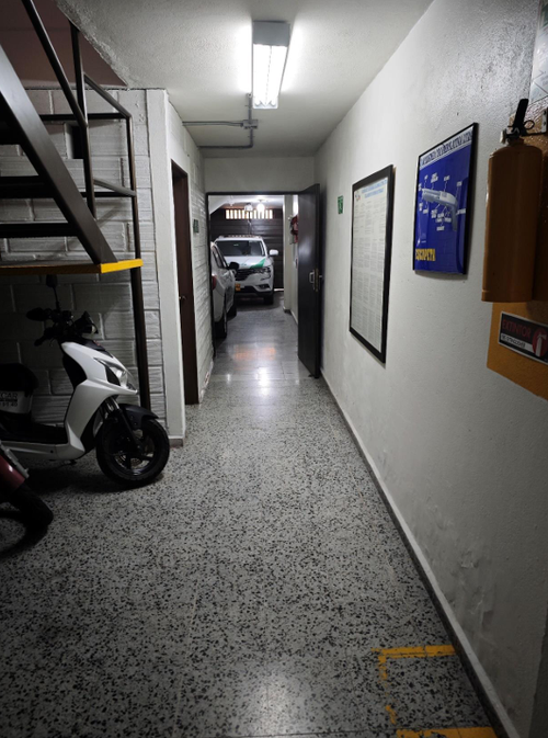 Edificio en venta en Laureles, Medellín, 800 m² · foto 10 de 21