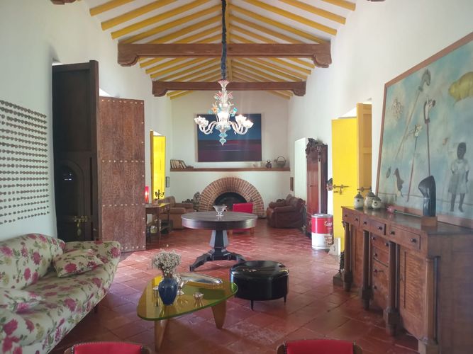 Casa de 4 alcobas en venta en El Poblado, Medellín, 750 m² · foto 4 de 20