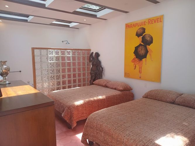 Casa de 4 alcobas en venta en El Poblado, Medellín, 750 m² · foto 9 de 20