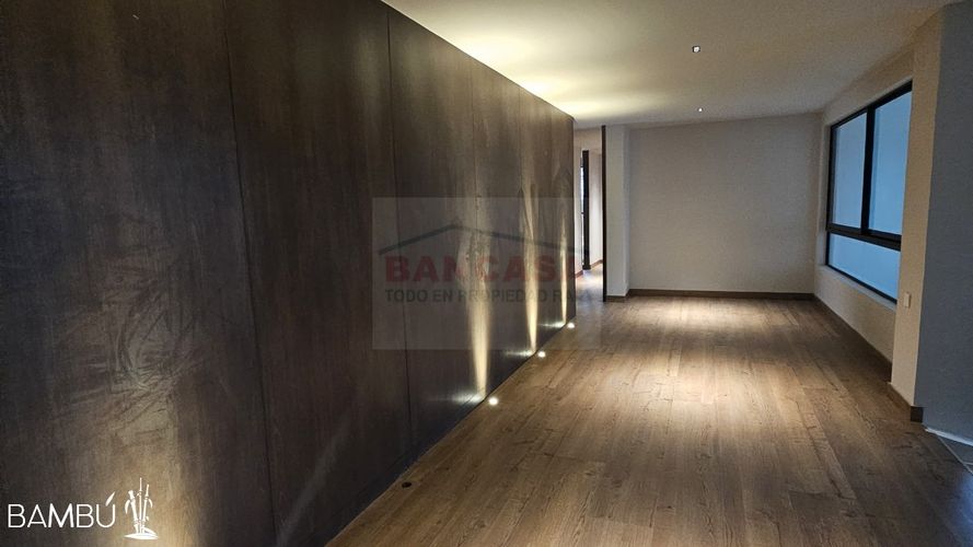 Apartamento de 3 alcobas en venta en El Poblado, Medellín, 475 m² · foto 7 de 14