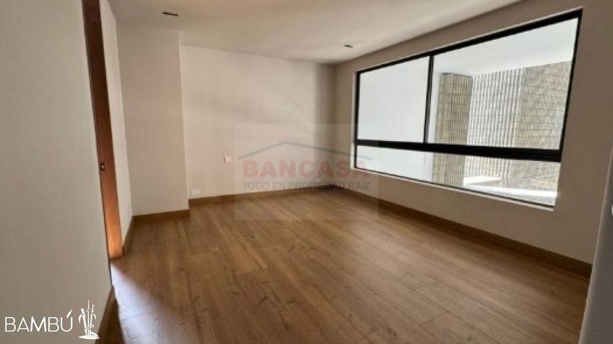 Apartamento de 3 alcobas en venta en El Poblado, Medellín, 475 m² · foto 9 de 14