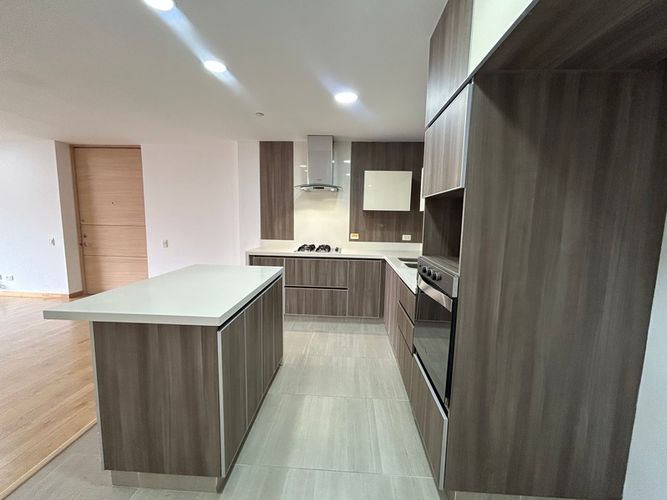Apartamento de 3 alcobas en venta en Santa Elena, El Retiro, 90 m² · foto 9 de 24