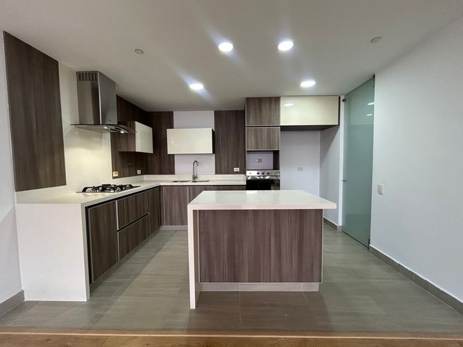Apartamento de 3 alcobas en venta en Santa Elena, El Retiro, 90 m² · foto 10 de 24