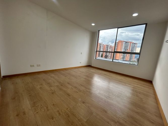 Apartamento de 3 alcobas en venta en Santa Elena, El Retiro, 90 m² · foto 13 de 24
