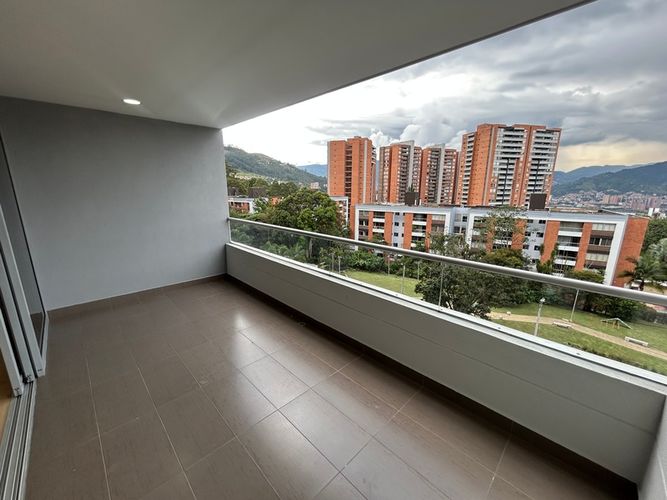 Apartamento de 3 alcobas en venta en Santa Elena, El Retiro, 90 m² · foto 22 de 24
