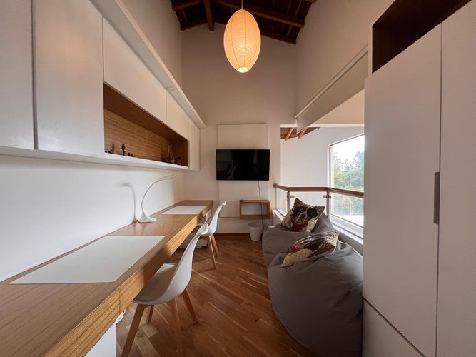 Casa de 4 alcobas en venta en Escobero, Envigado, 1001 m² · foto 4 de 18