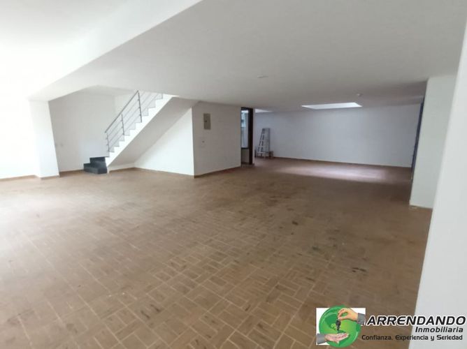 Casa de 5 alcobas en venta en Loma De San Jose, Sabaneta, 600 m² · foto 6 de 23