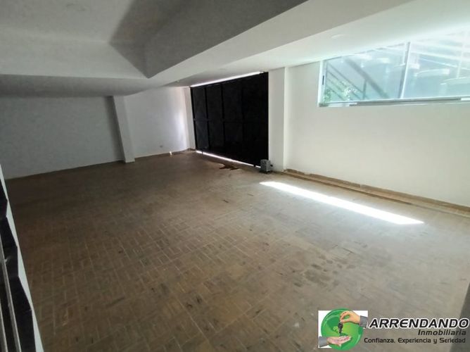 Casa de 5 alcobas en venta en Loma De San Jose, Sabaneta, 600 m² · foto 8 de 23