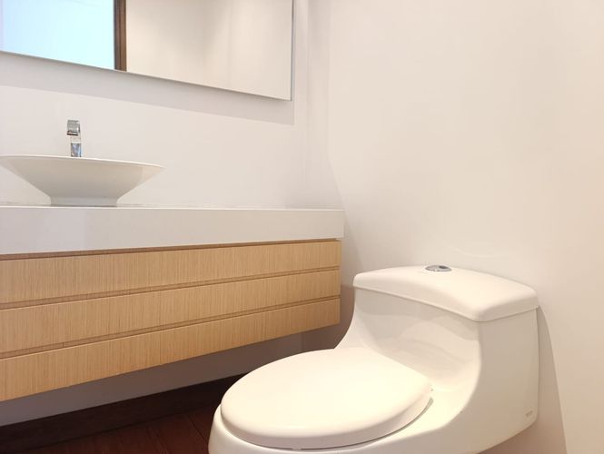 Apartamento de 3 alcobas en arriendo en El Poblado, Medellín, 180 m² · foto 17 de 18